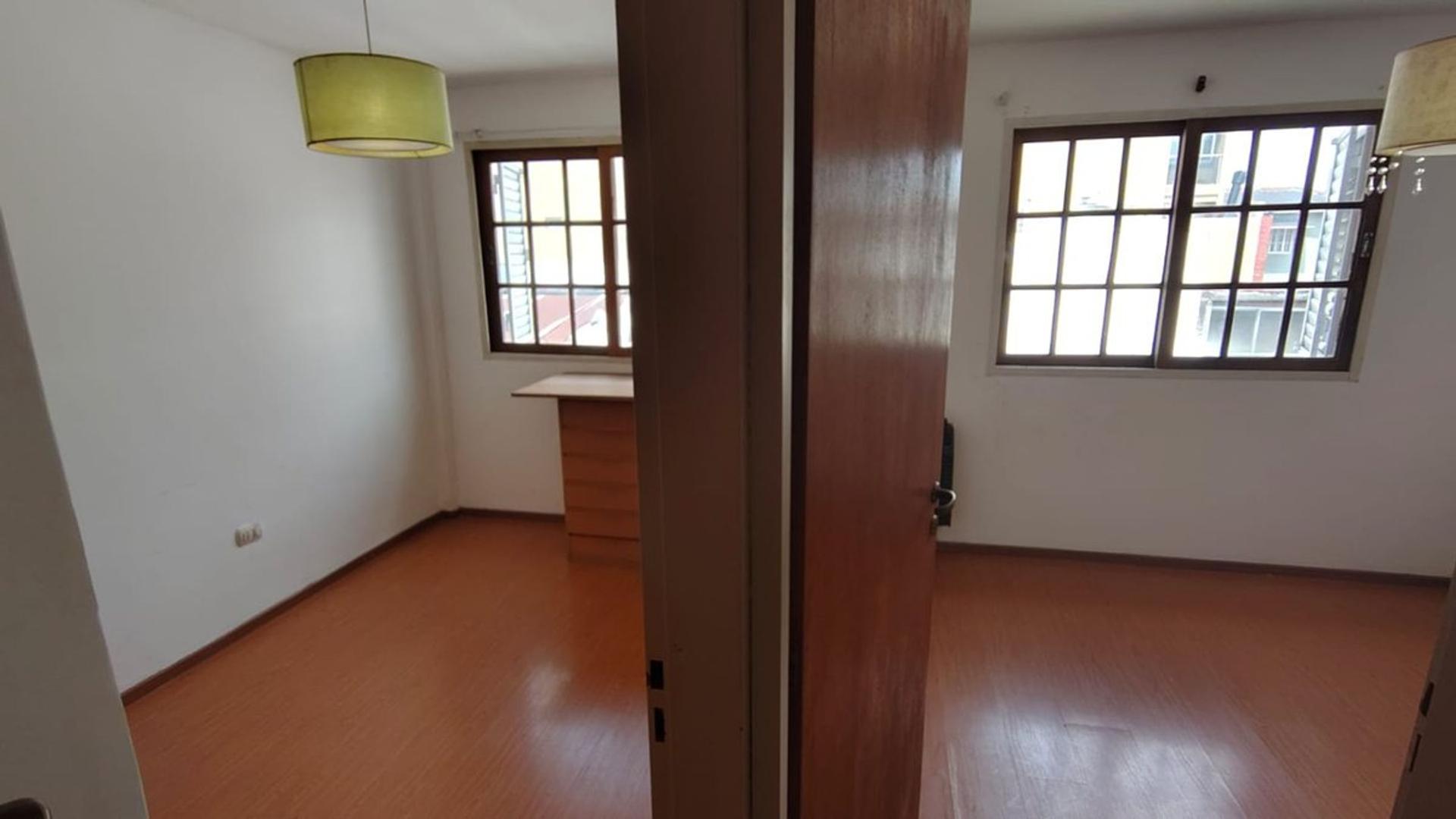 Vendo Dúplex 4 amb en Lugano con excelente Renta