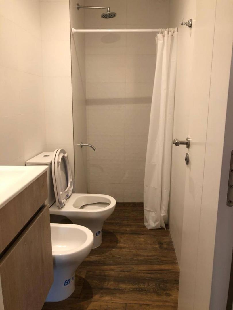 Departamento en Alquiler Temporal con 1 cocheras