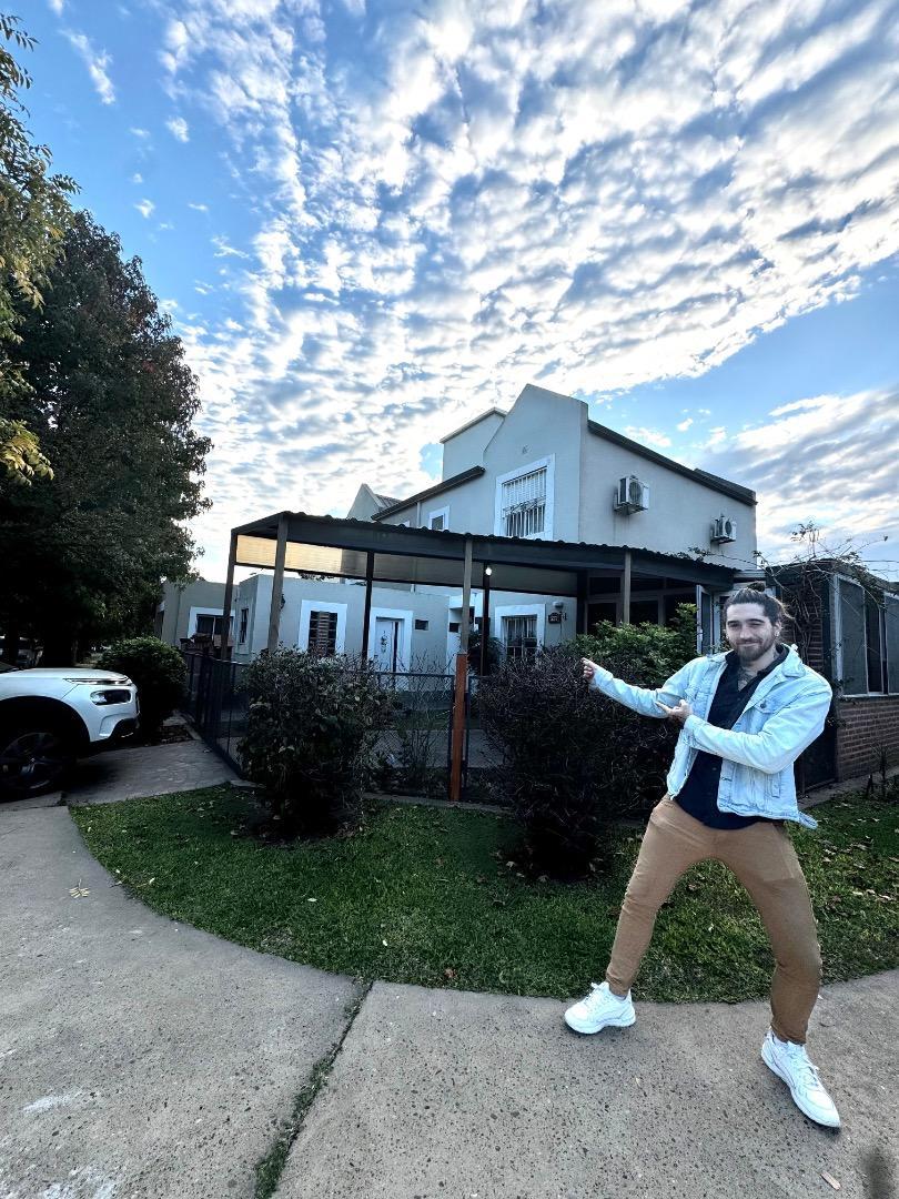 Hermosa propiedad en barrio privado  “ Mirasoles”