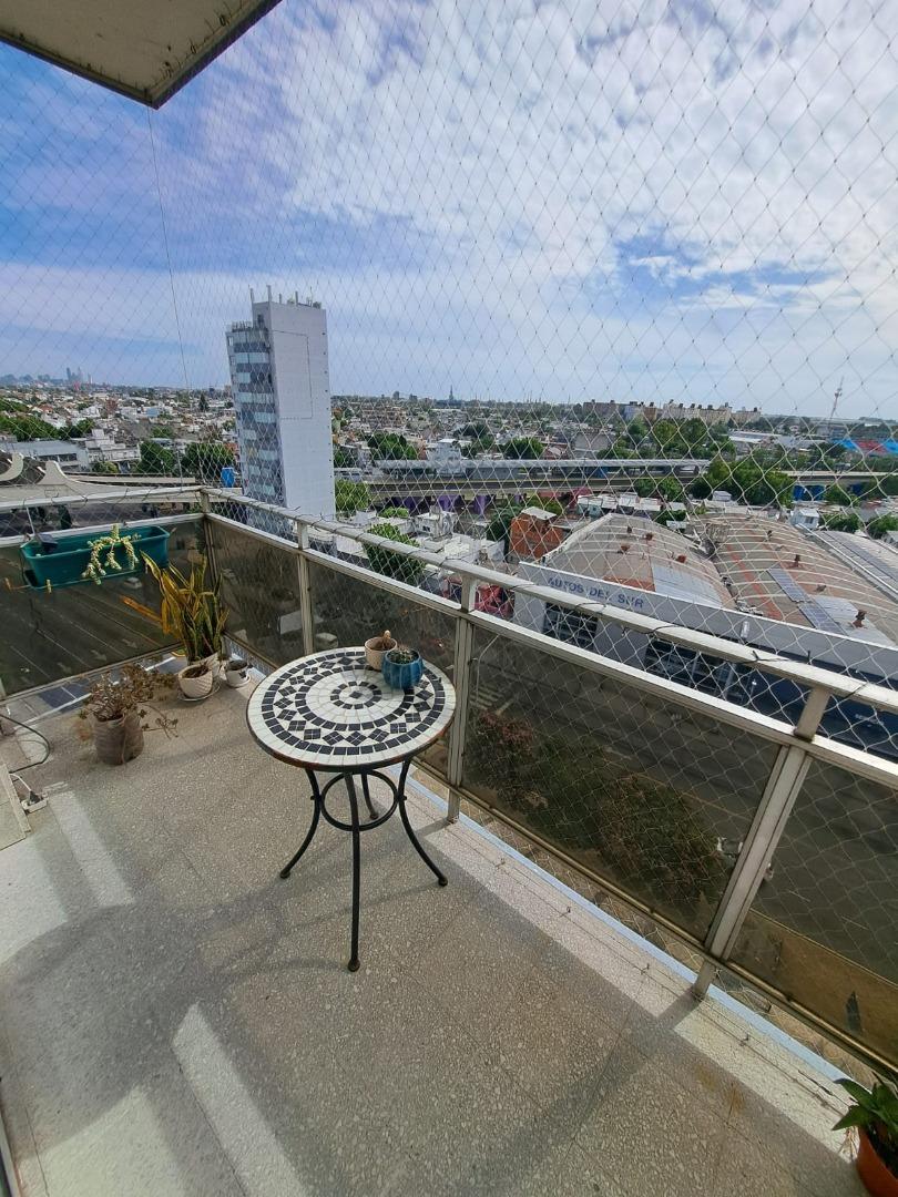 Departamento en Alquiler en Sarandi, $ 850.000