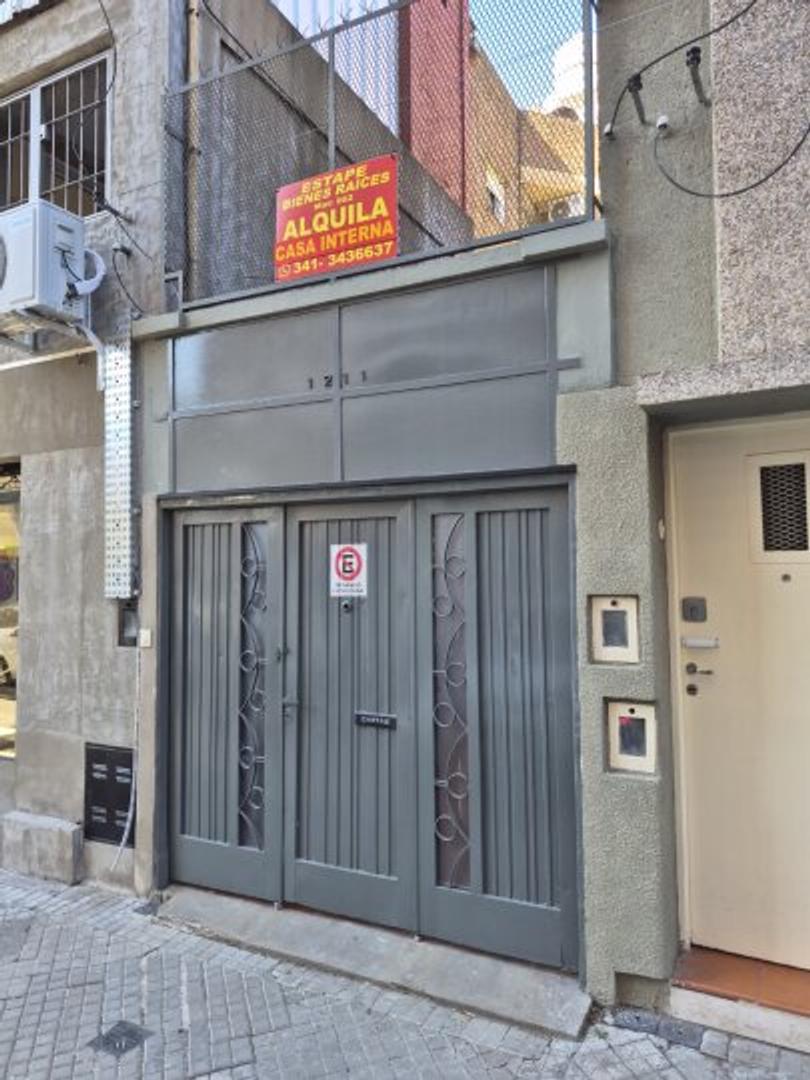 Excelente Duplex de 2 Dormitorios con Garage y Patio Deck