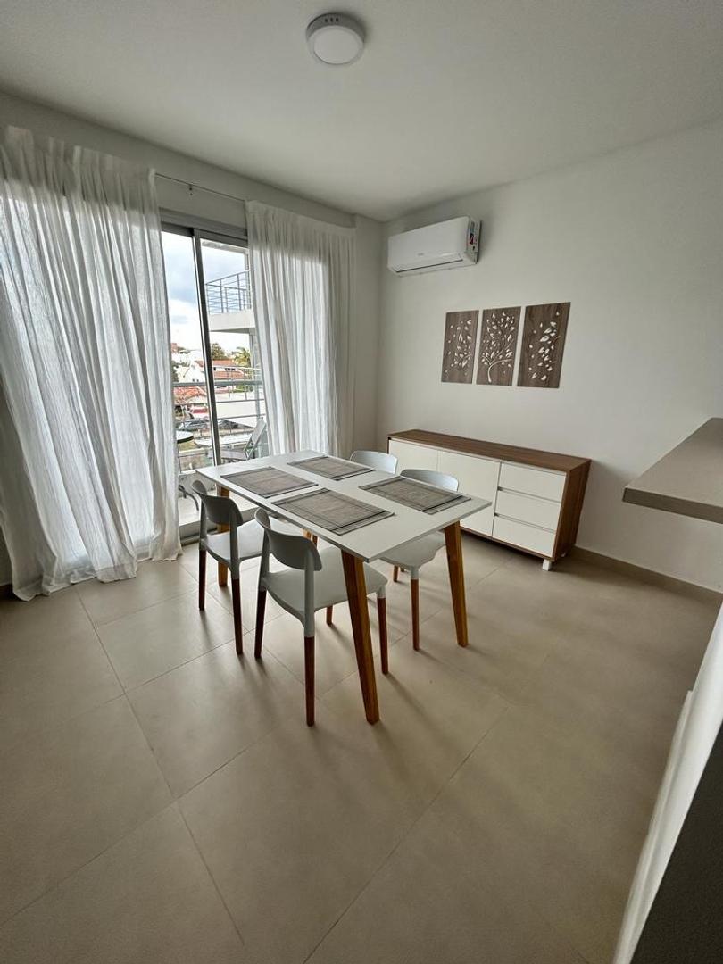 Departamento en Alquiler en Florida, USD 1.600