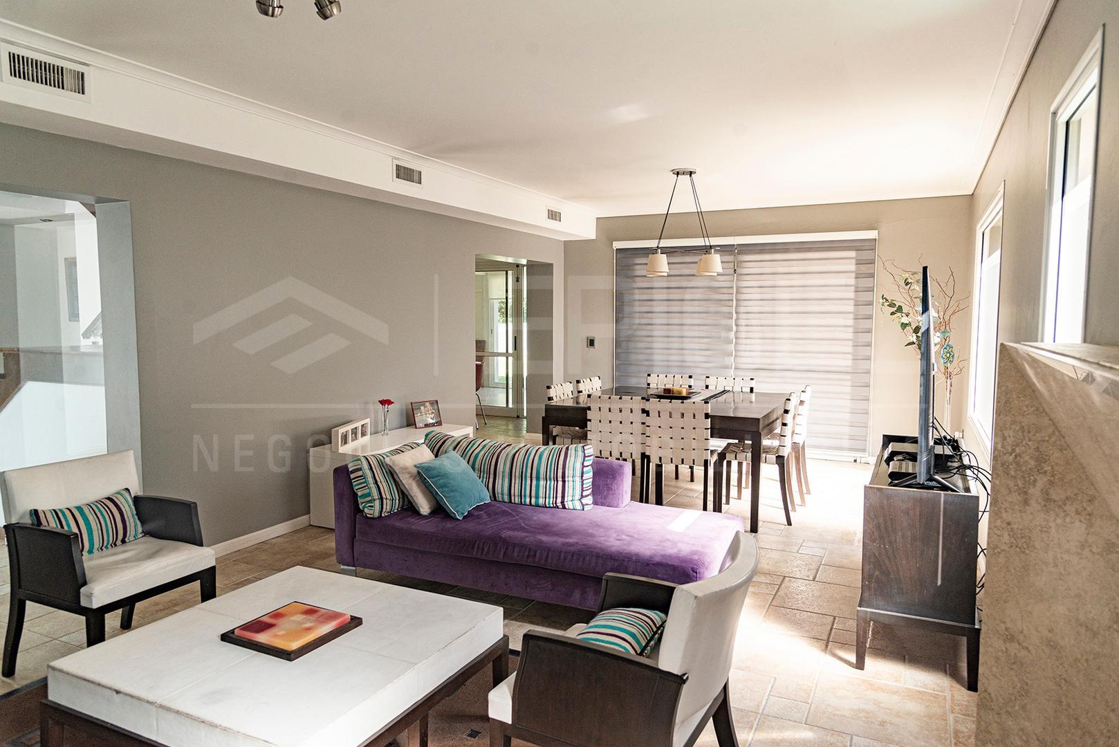 Casa en Venta de 4 dormitorios