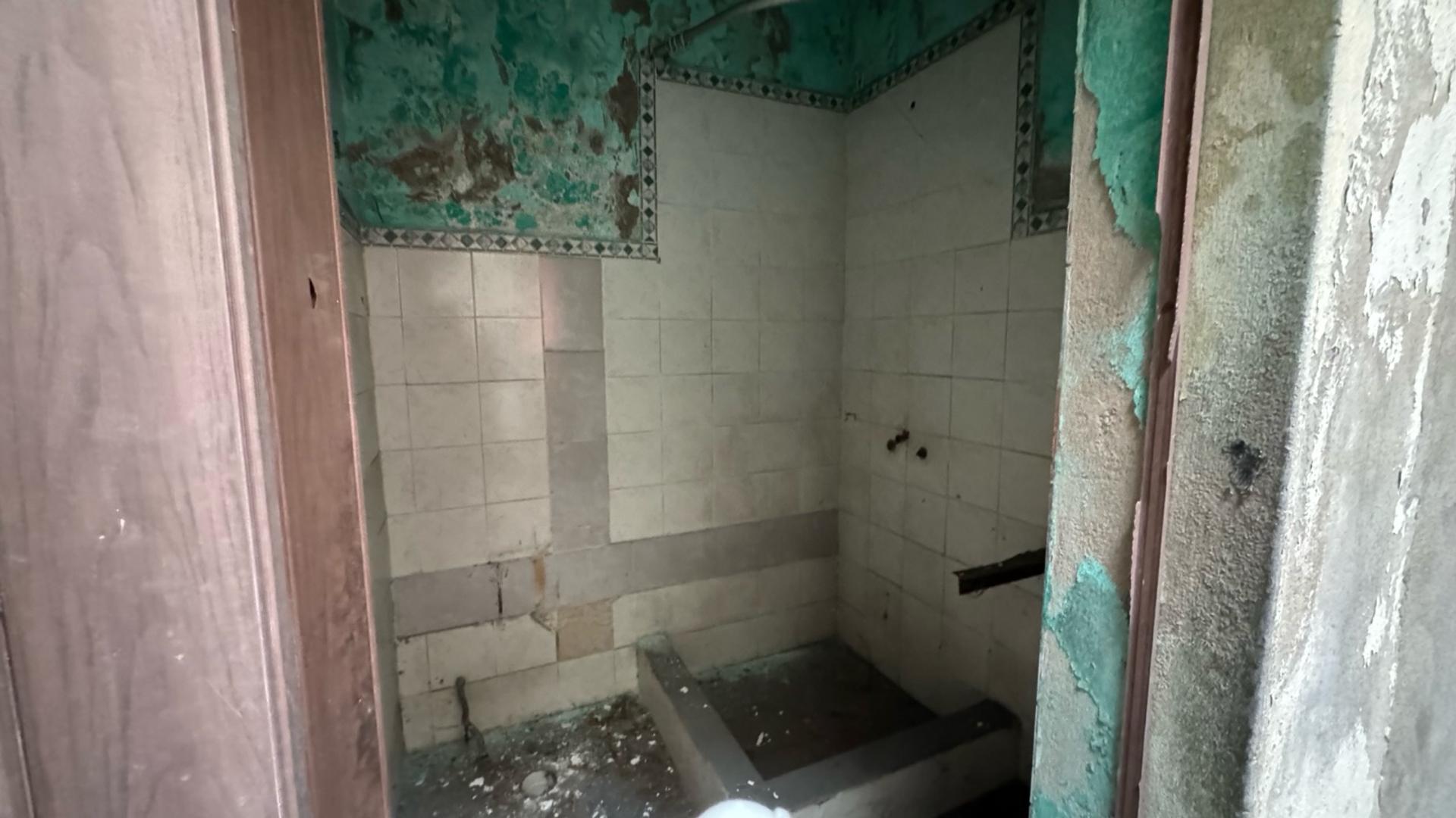 Galpon en Venta 8  mts Frente