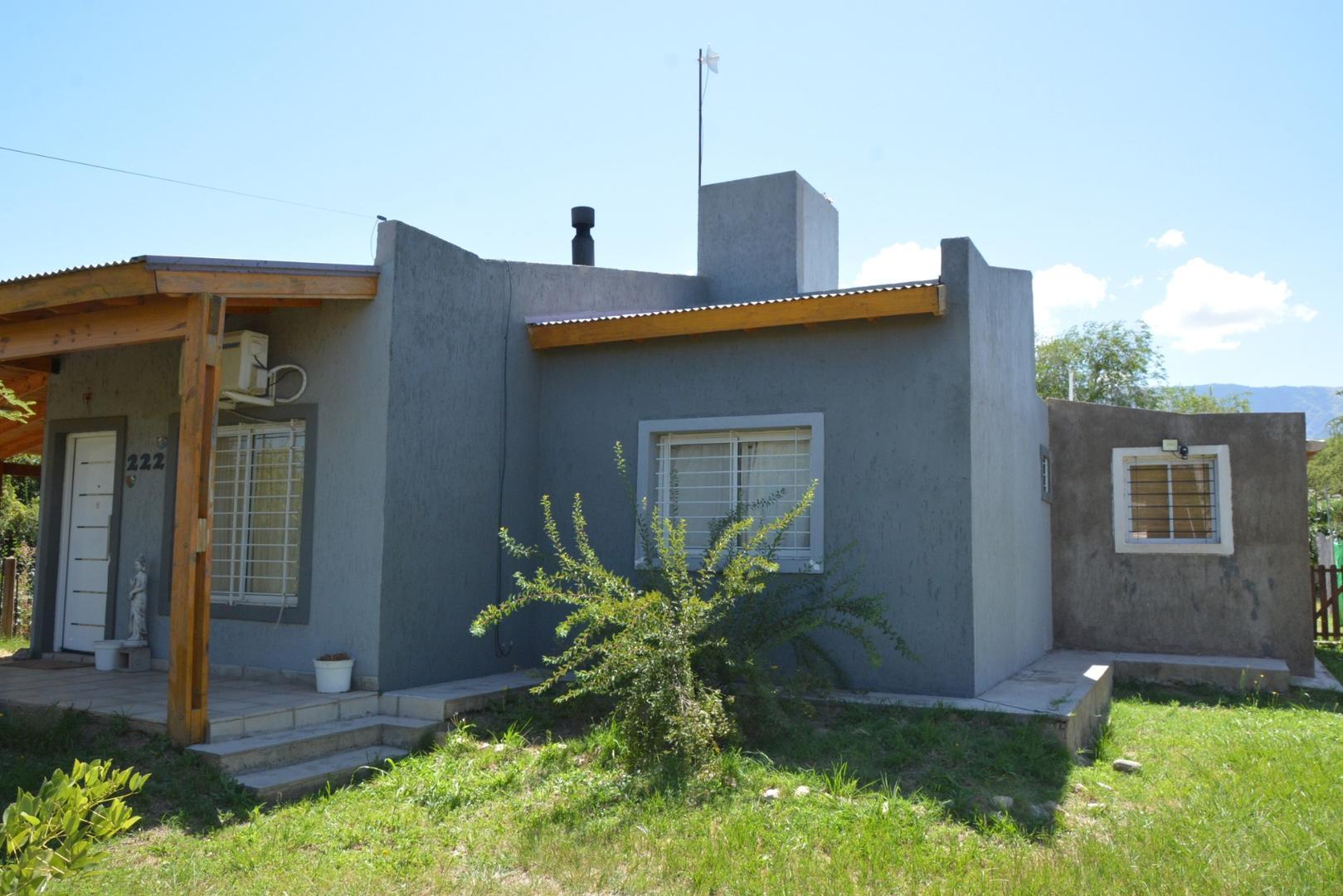 Casa en venta con pileta + monoambiente Merlo San Luis