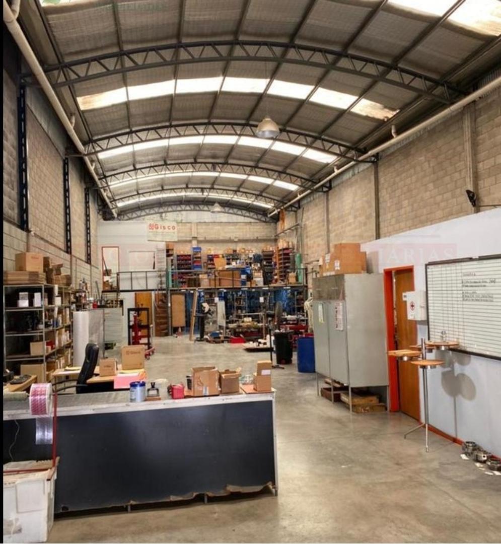 Angel De Estrada 2107