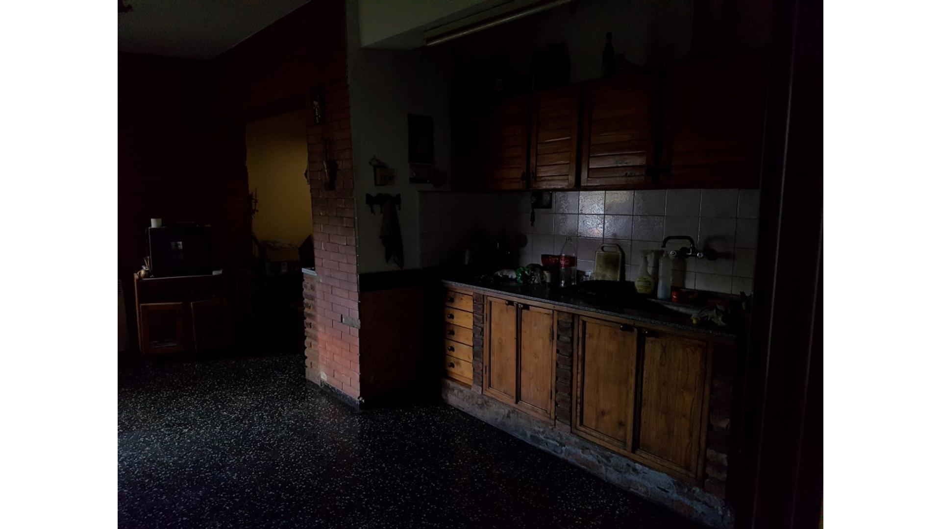 Avenida Bicentenario 1600