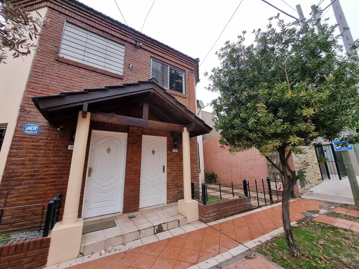 Duplex con cochera en venta en Parque Belén, Escobar