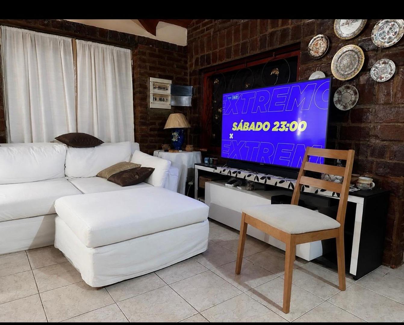 Casa en Venta con 1 cochera