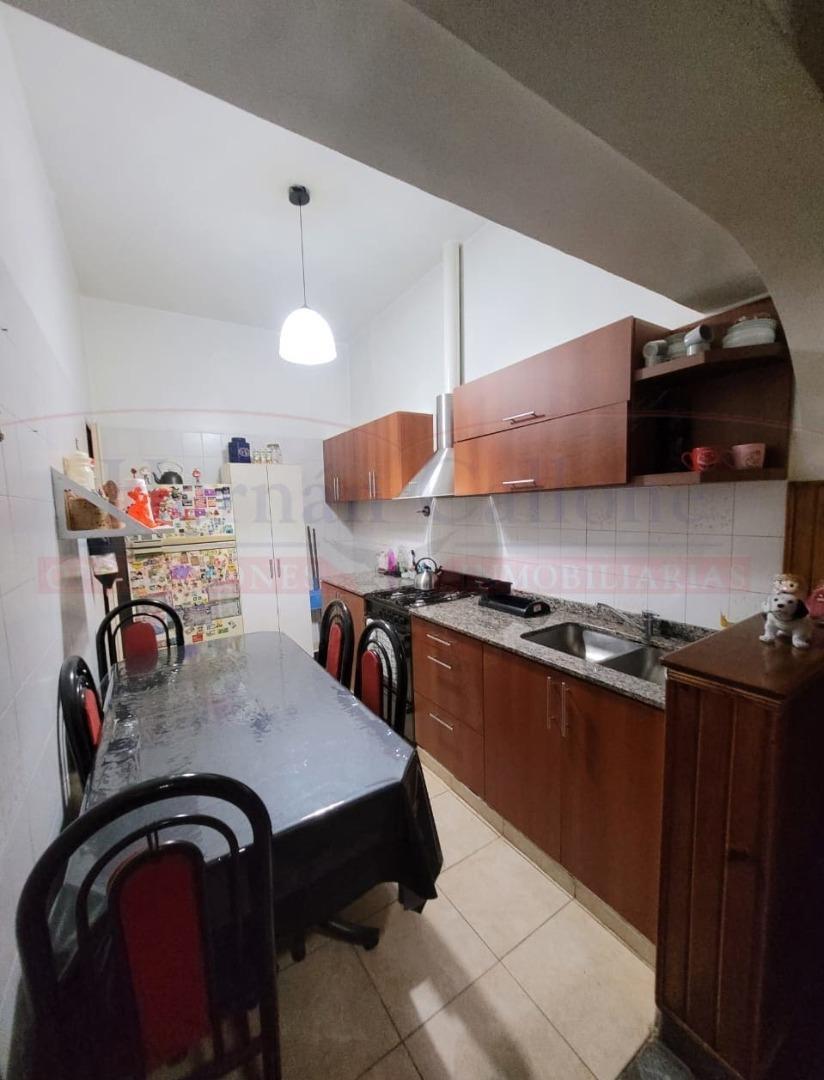 Depto Tipo Casa 4 ambientes con 1 baño