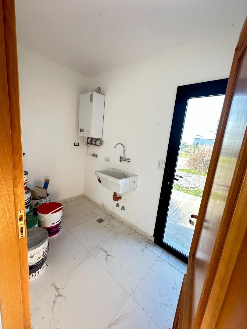 Casa en Alquiler A Estrenar