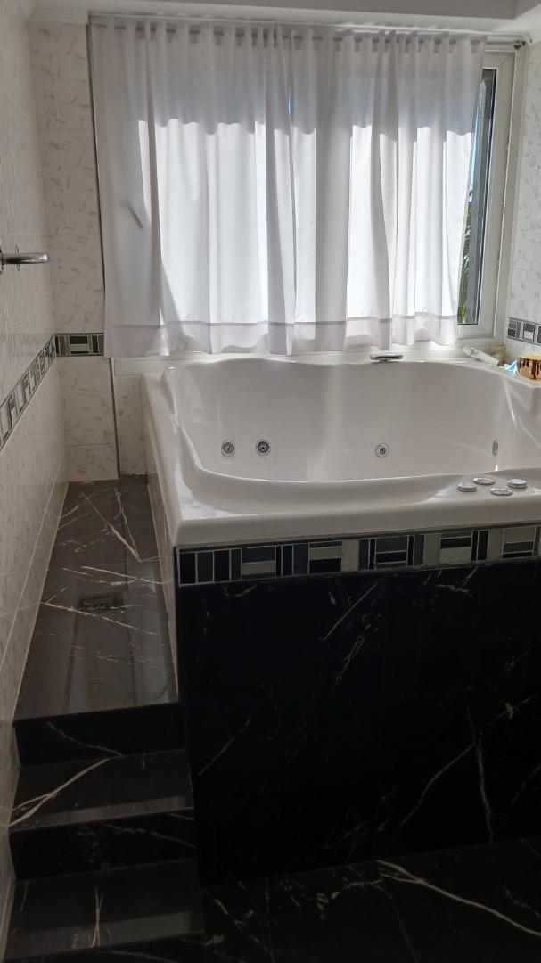 Casa en Alquiler al Este