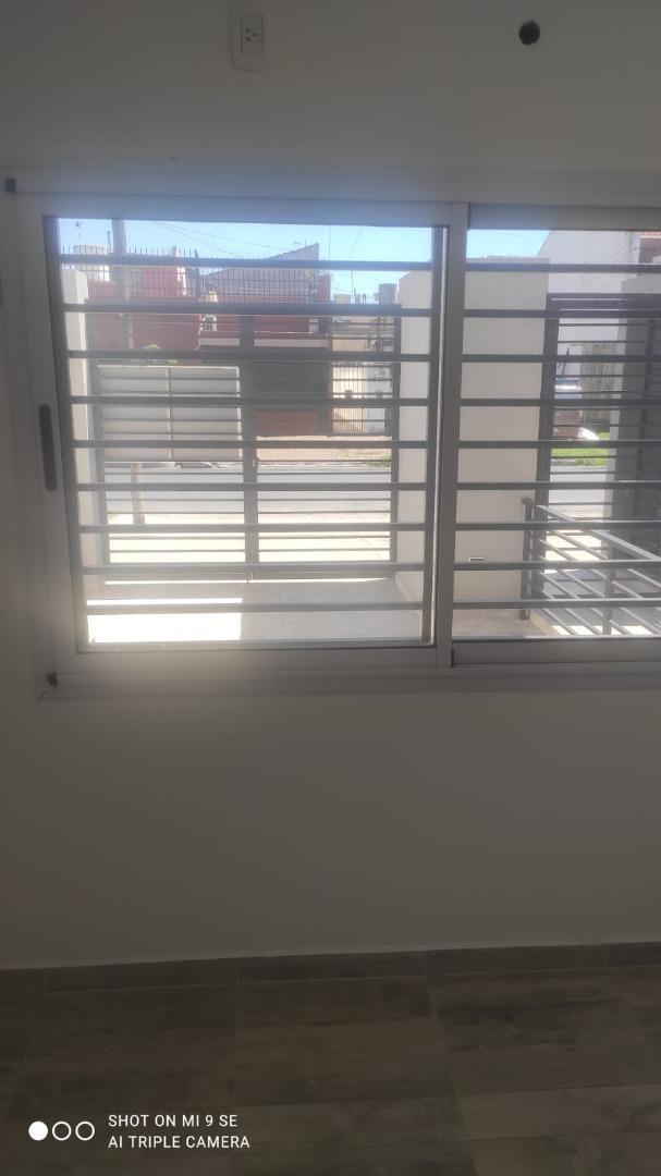 Departamento en Venta en Villa Luzuriaga, USD 85.000