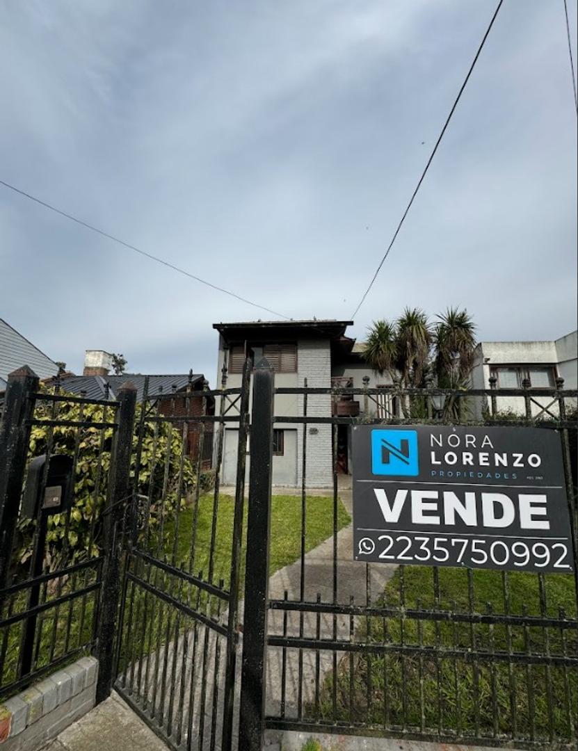 VENTA CASA 4 AMBIENTES CON QUINCHO Y PISCINA