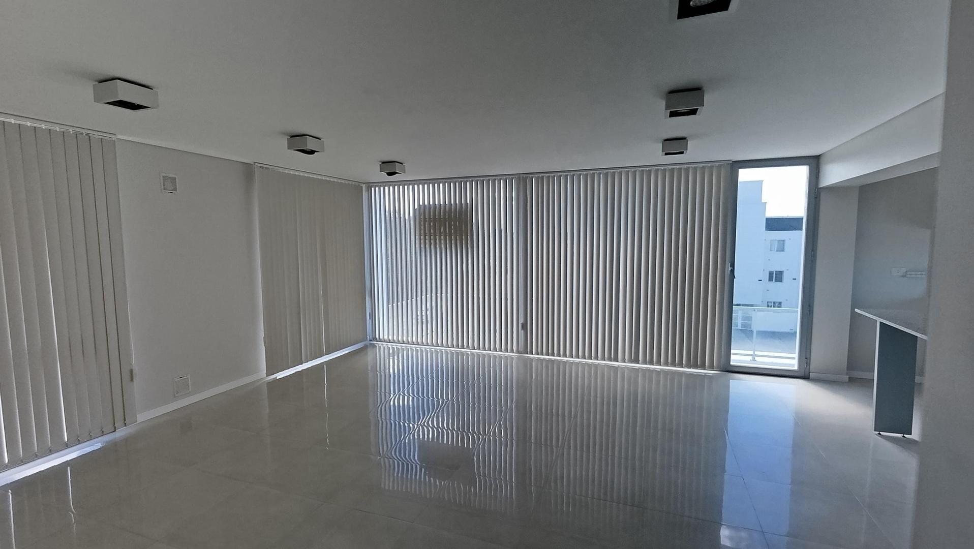 Aquiles Richetta 3114 , Piso 2