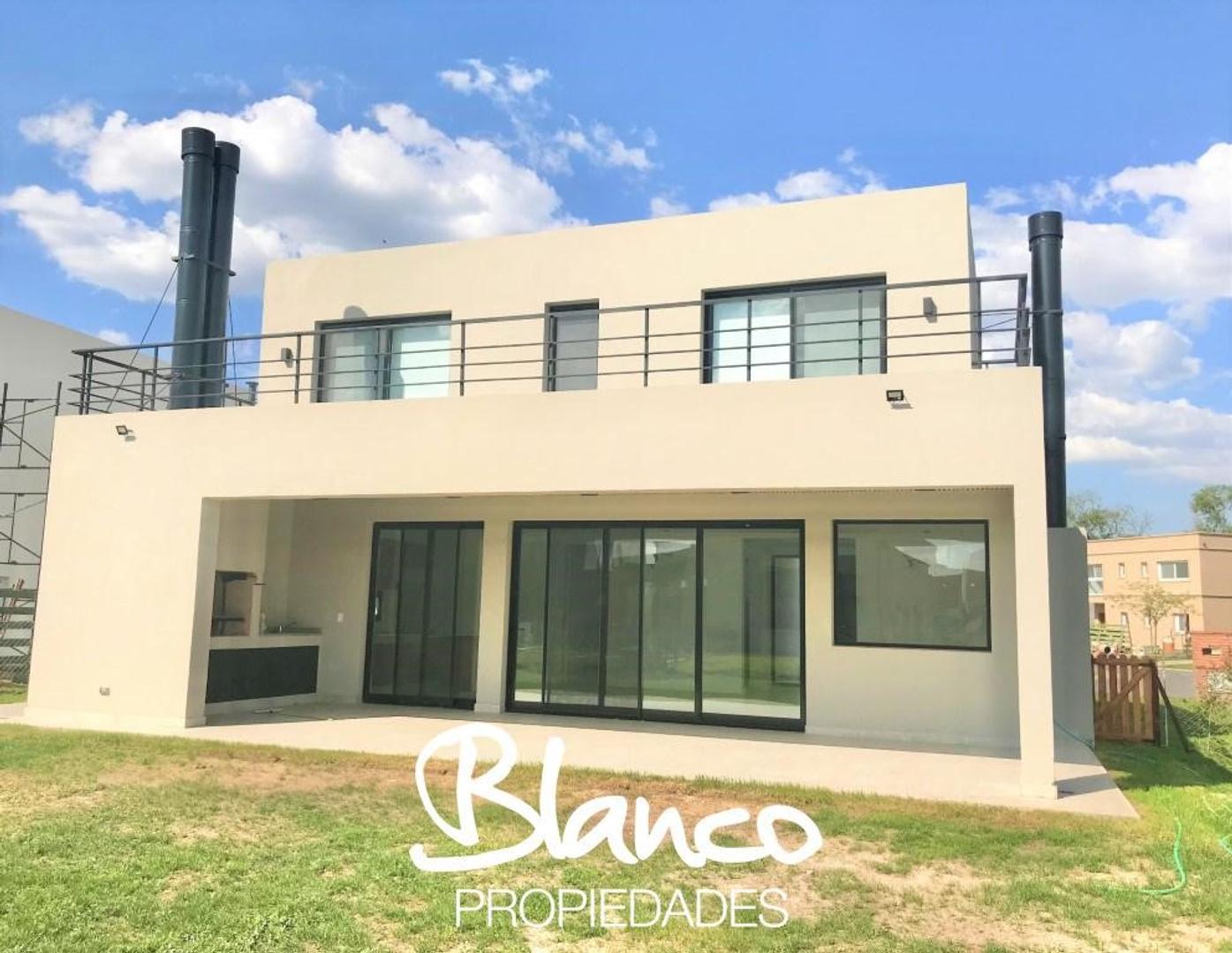 Casa en Alquiler de 3 dormitorios