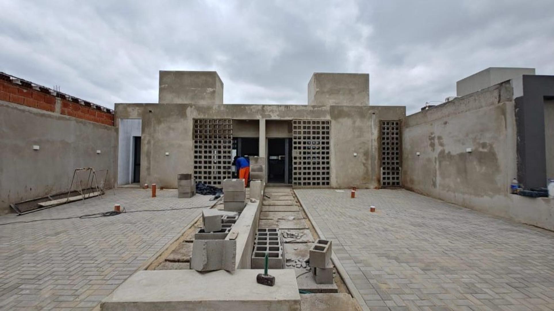 SE VENDE Duplex a Estrenar en Rincones de Manantiales