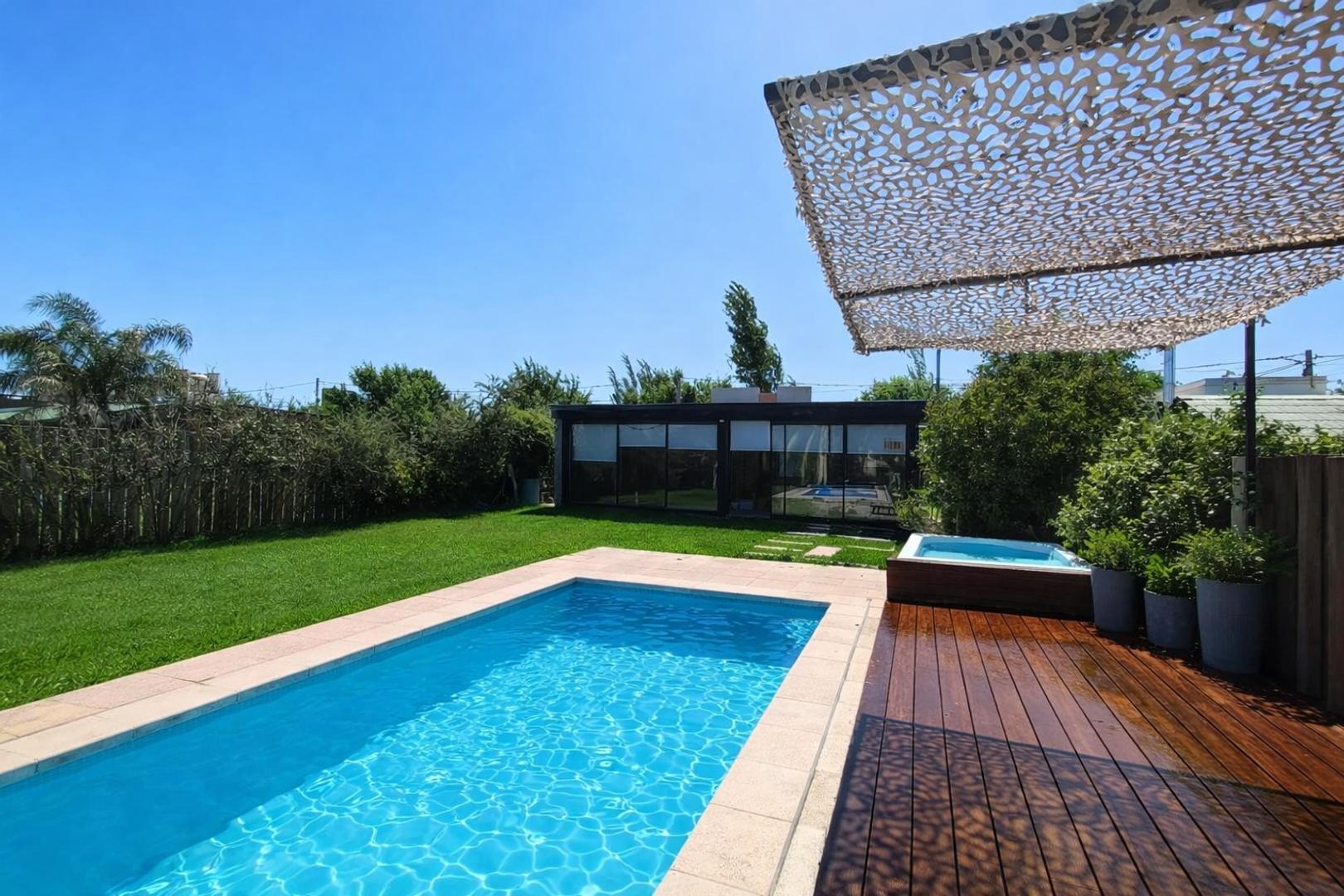 CASA UN DORMITORIO EN PUNTA CHACRA