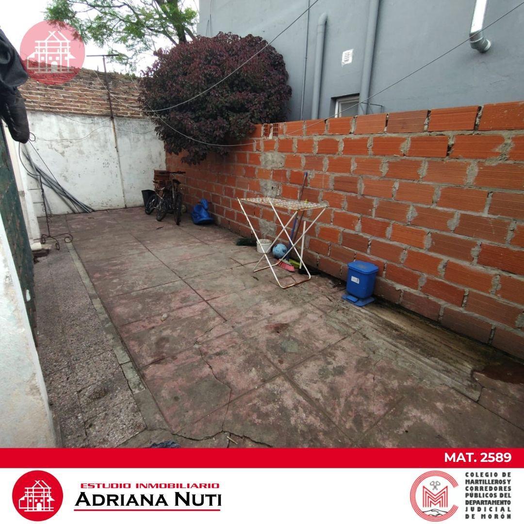 Casa 3 ambientes con 1 baño