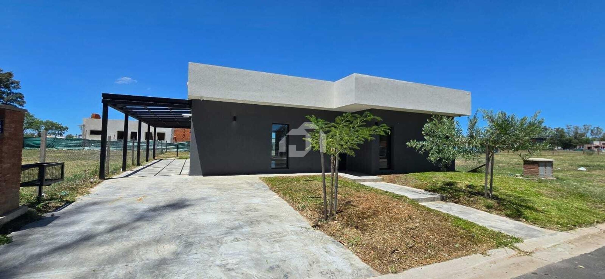 Casa en Venta en Pilar Del Este, USD 235.000