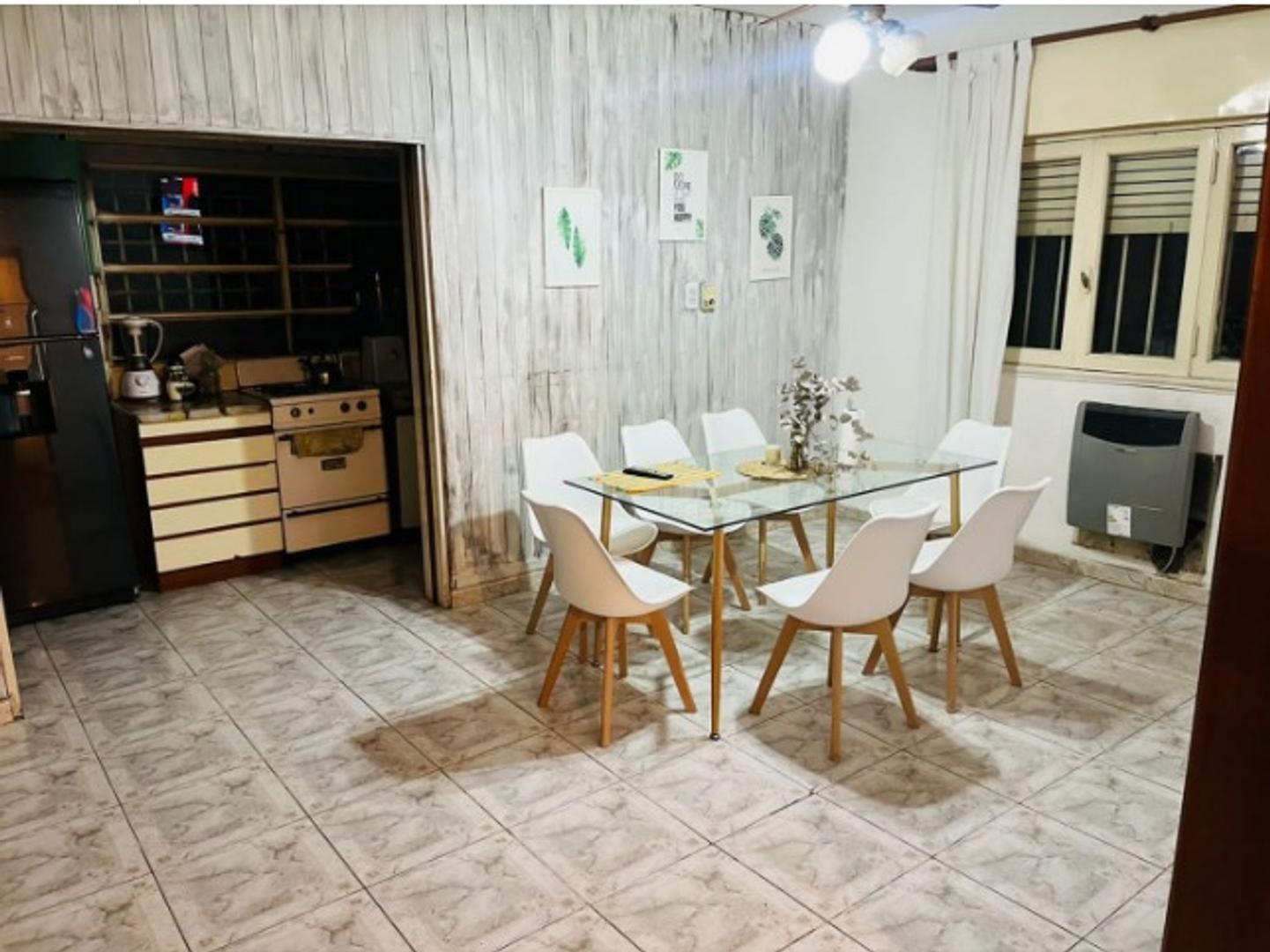 Casa en Venta con 1 cochera