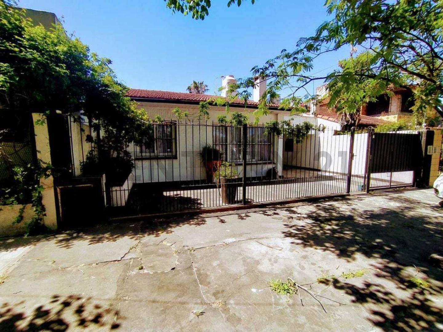 Casa en Venta en Castelar Sur, USD 99.000