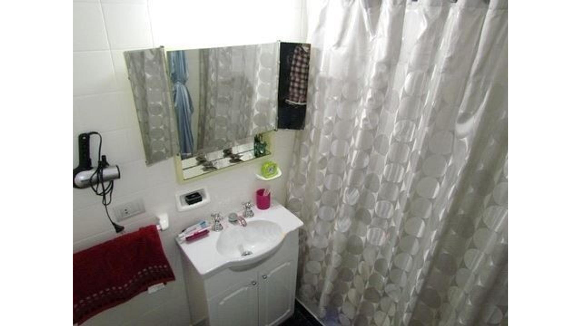 Departamento 3 ambientes con 1 baño