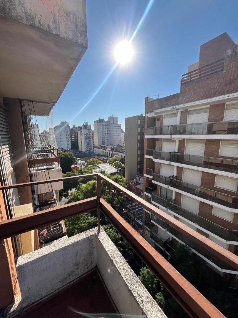 9 De Julio 1063 , Piso 8