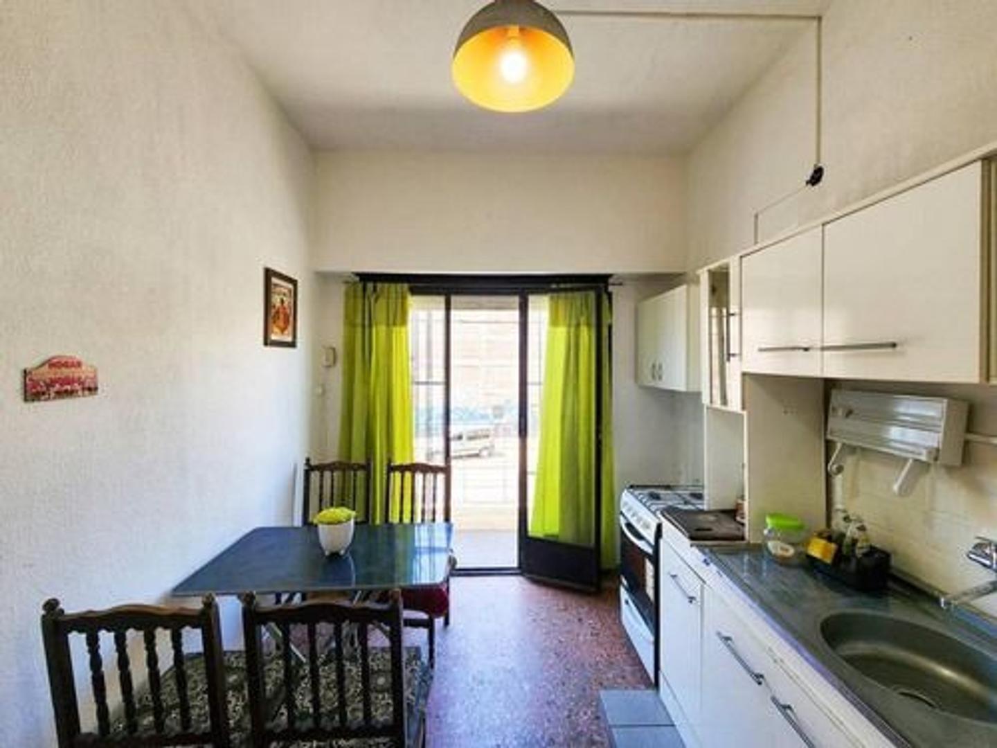 Avenida Marcelo Torcuato De Alvear 3600