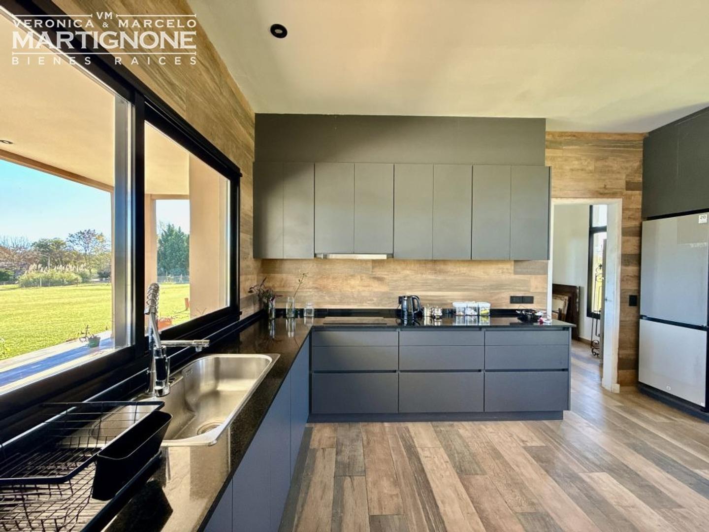 Club De Campo La Ranita Manzanares Open Door