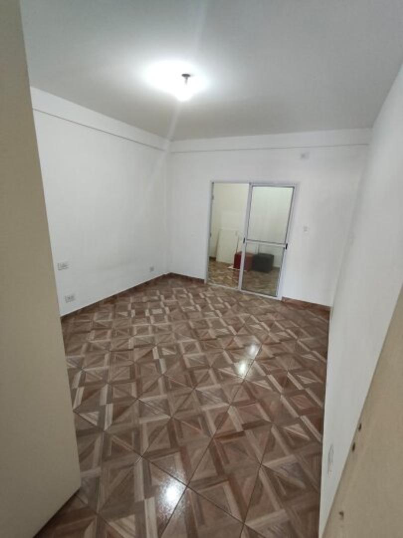 Departamento en Alquiler en Castelar Sur, $ 380.000