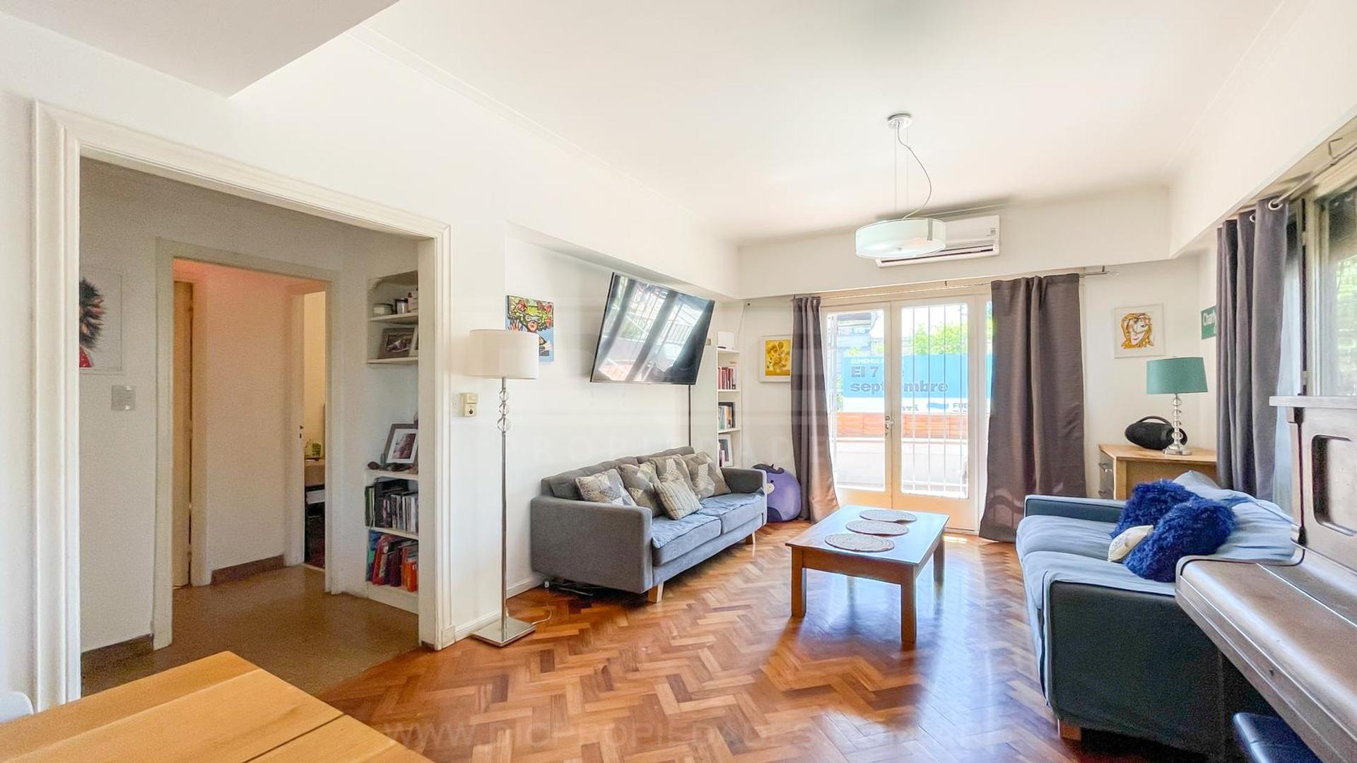 Depto Tipo Casa en Venta en La Lucila-Vias/Maipu, USD 300.000