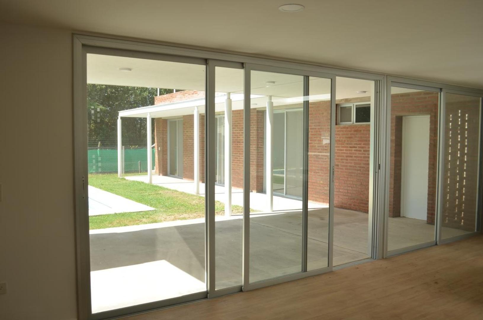 CASA ALQUILER "FINCAS DE ALVAREZ" MORENO