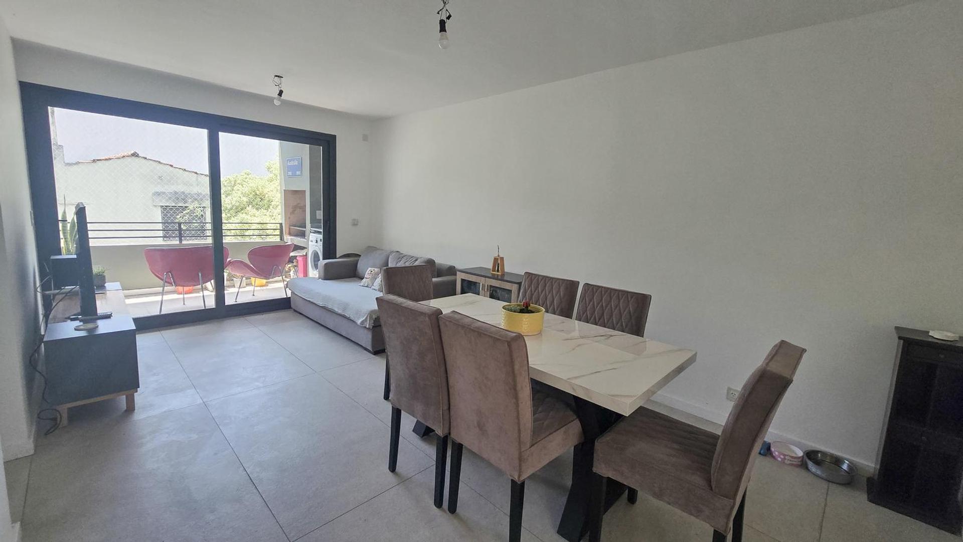 Departamento 3 ambientes con 1 baño