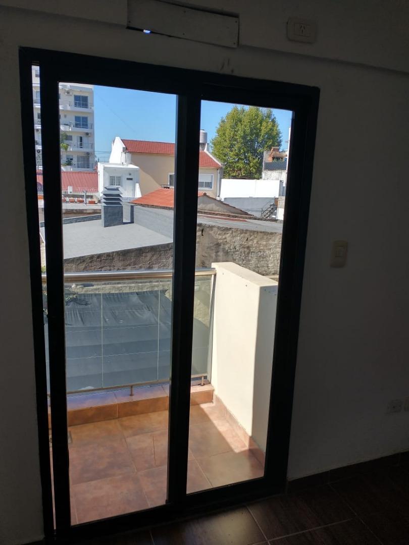 Departamento en Alquiler en Ramos Mejia, $ 350.000