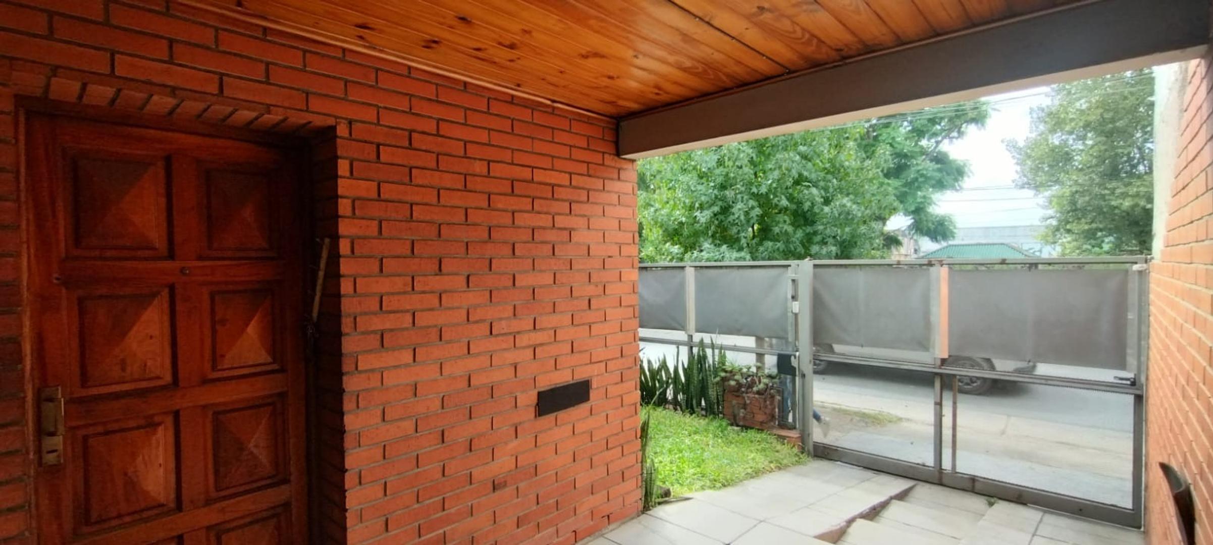 Depto Tipo Casa en Venta de 3 ambientes