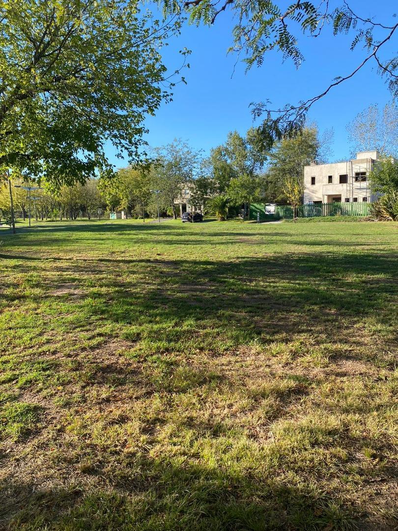 Lote interno en Fincas de Hudson