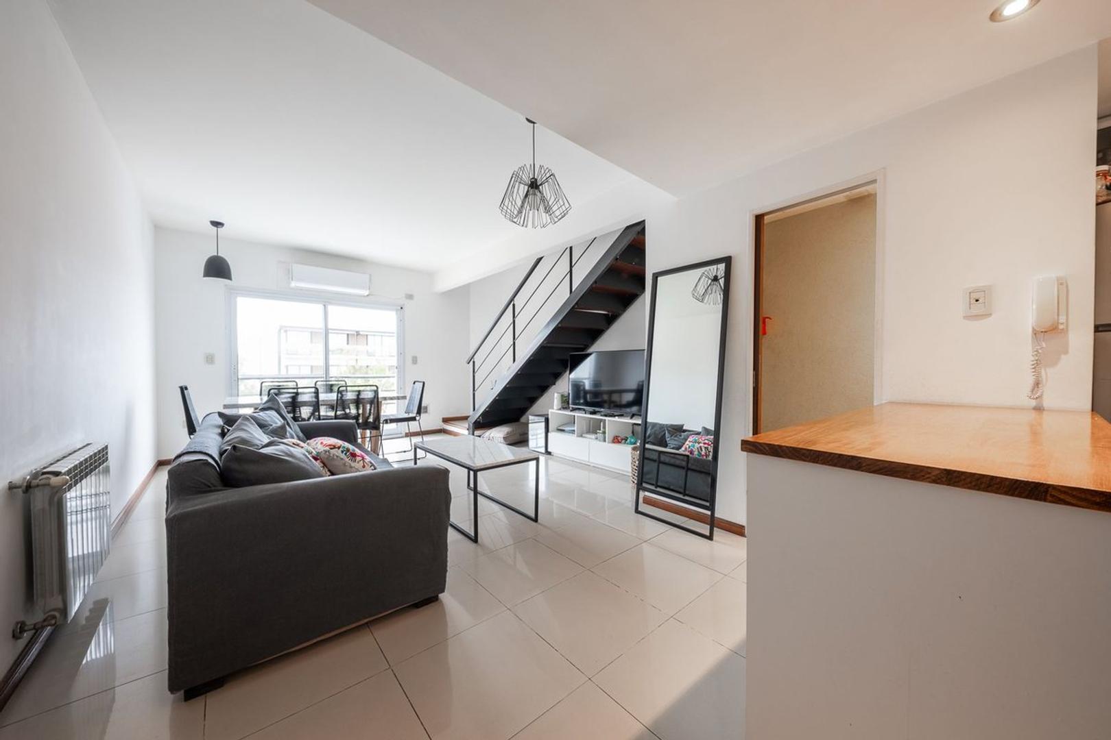 ALQUILER DUPLEX 3 AMB VTE LOPEZ TERRAZA COCHERA