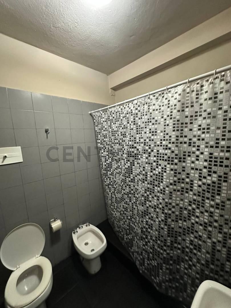 VENTA CASA 3 AMBIENTES SARANDI