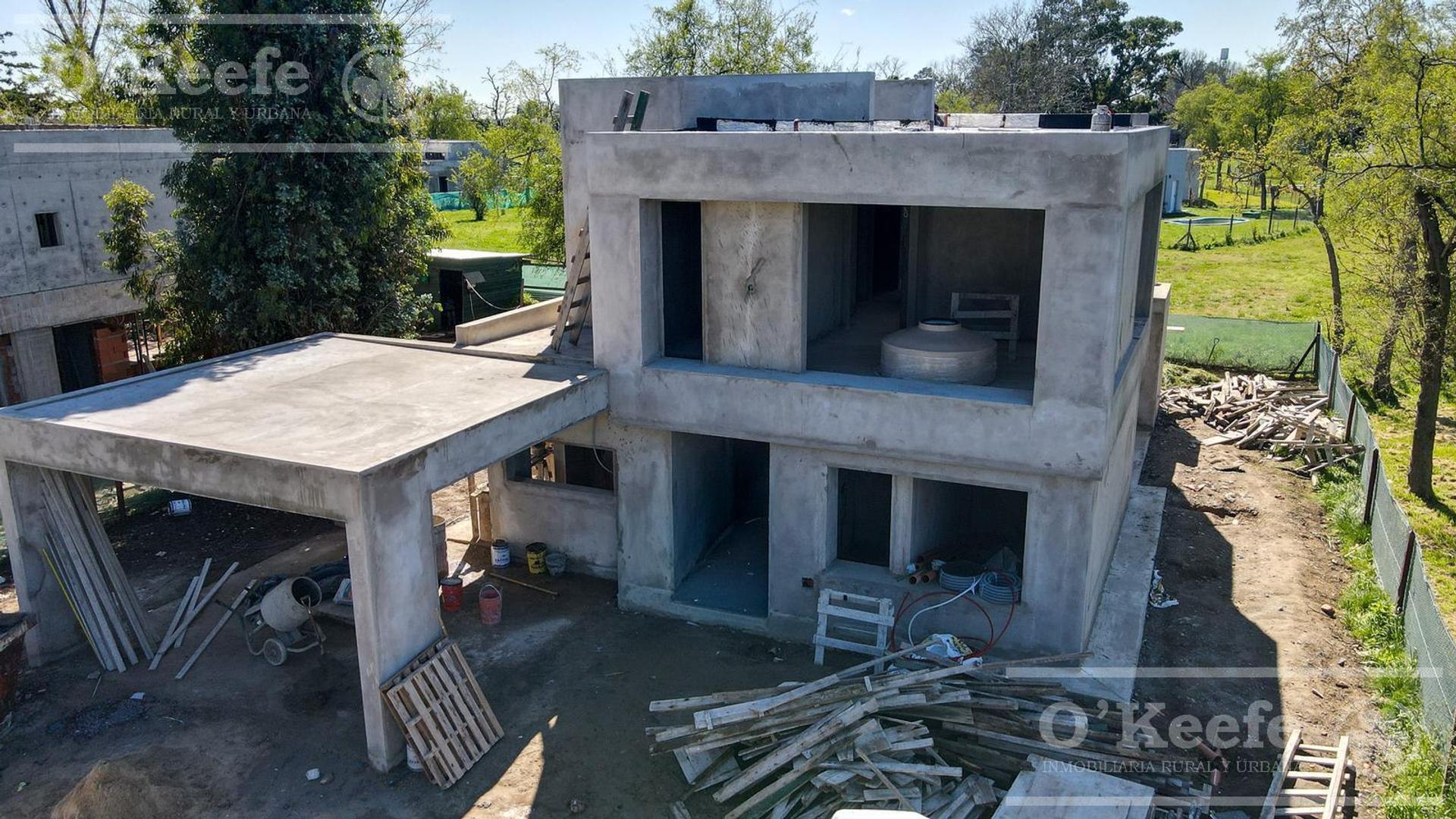 Casa 5 ambientes con 3 baños