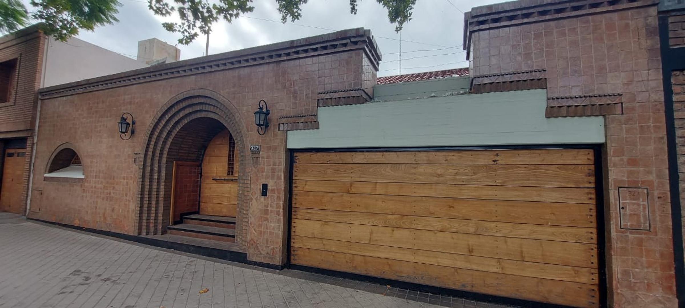 Casa en Venta de 5 dormitorios