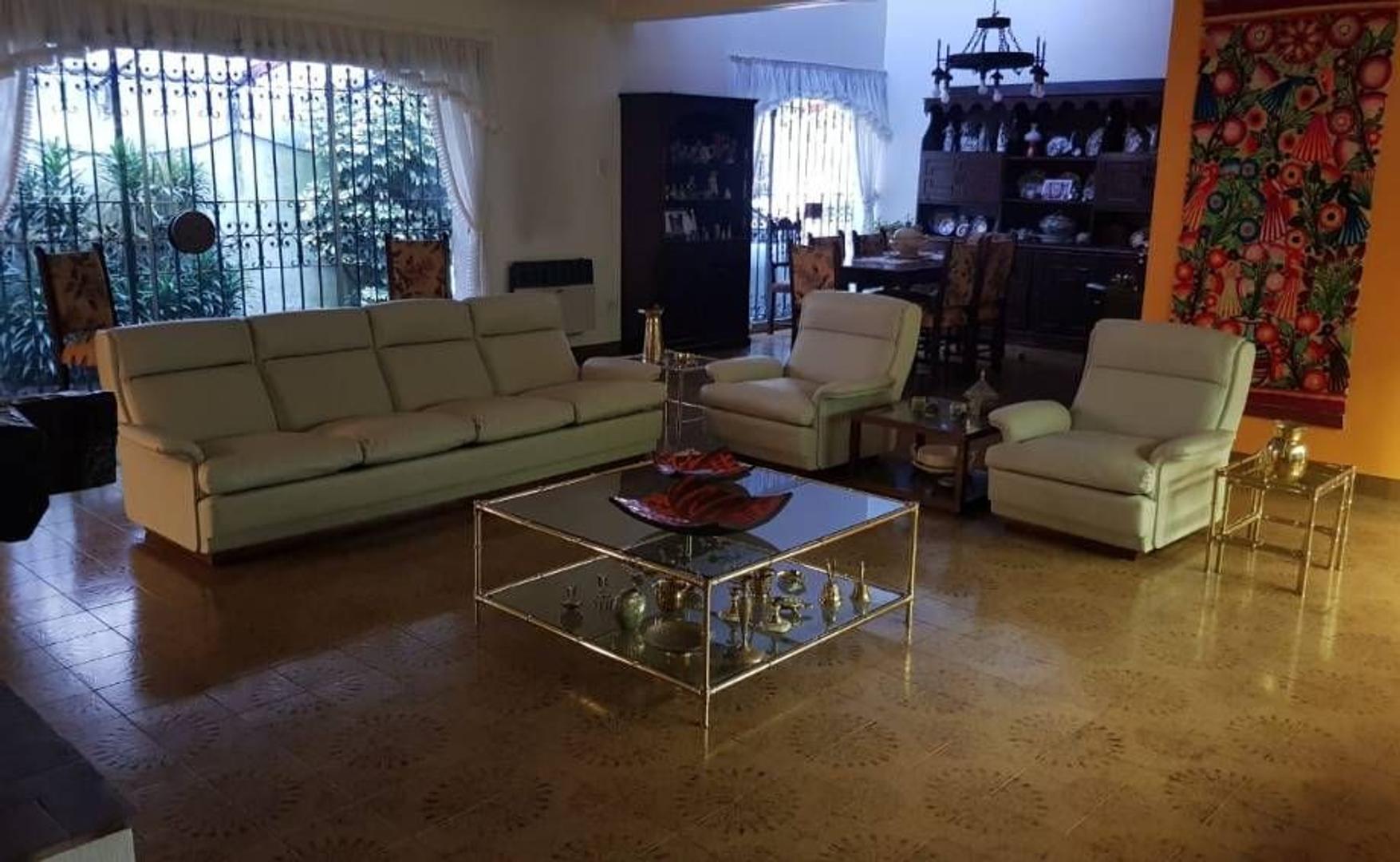 Casa - Venta - Argentina, Quilmes - 25 de mayo 300