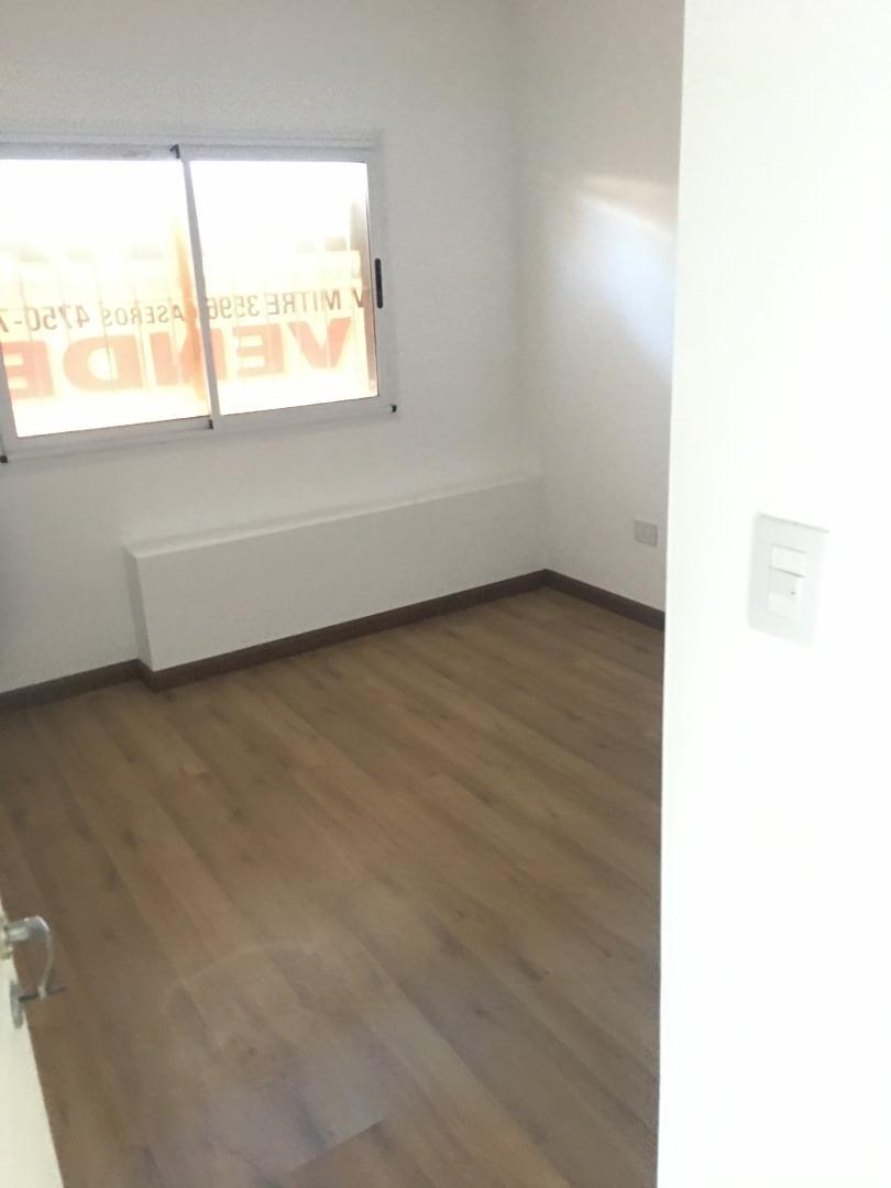 Casa en Alquiler en Caseros, $ 900.000