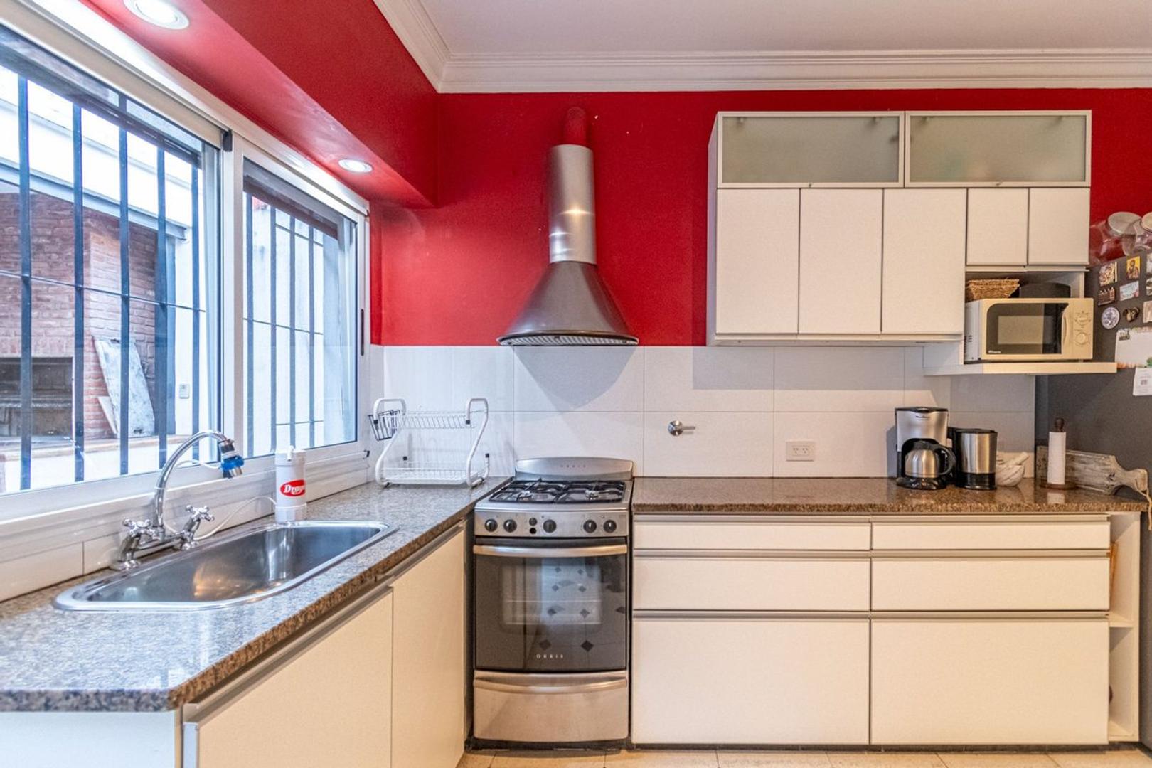 Casa en Venta con 1 cochera