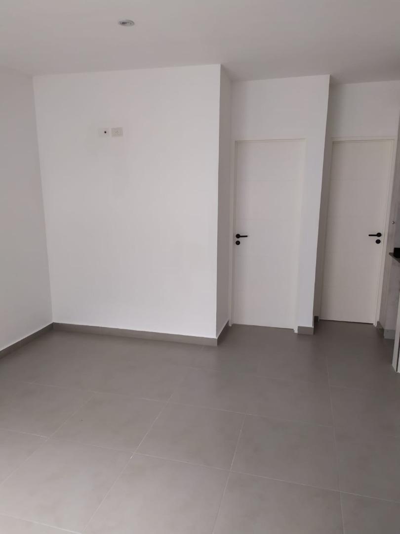 DEPARTAMENTO 2 AMBIENTES EN VENTA