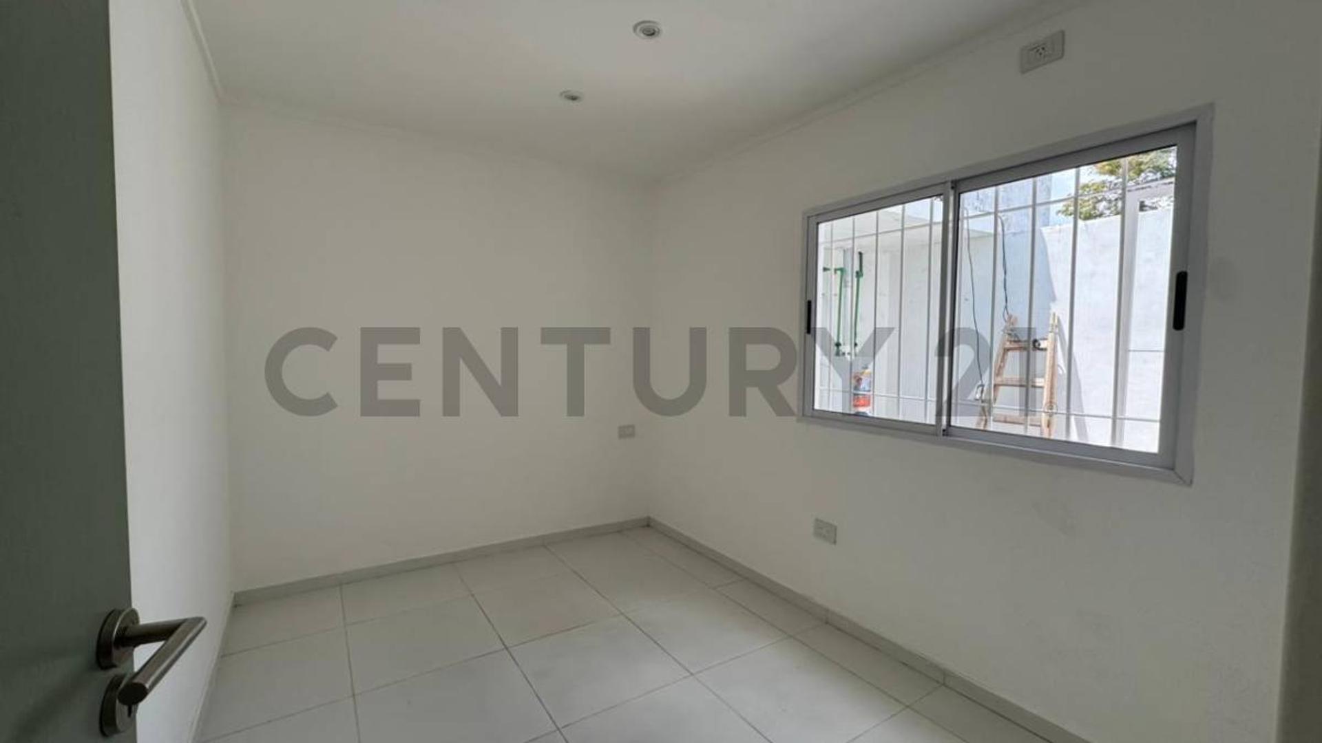 Calle 42 entre 22 y 23 1300, Piso 0