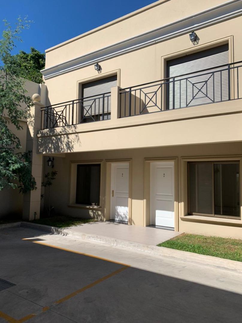 Casa en Venta en Villa Ballester, USD 250.000