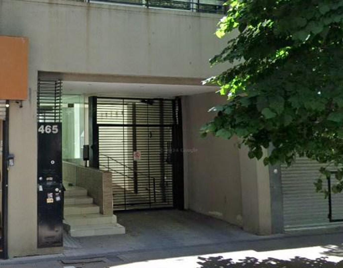 Cochera en  venta en La Plata