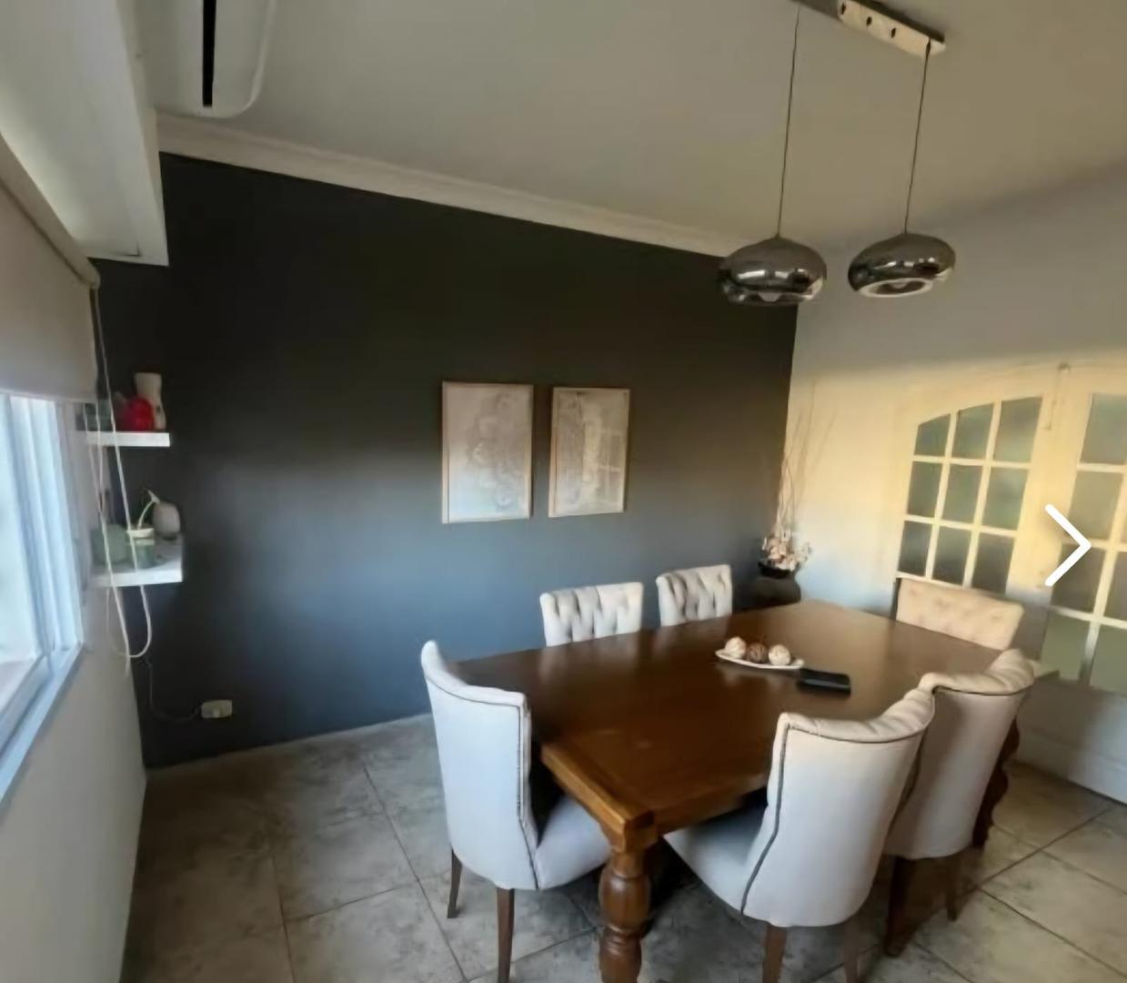 Casa 4 ambientes con 3 baños