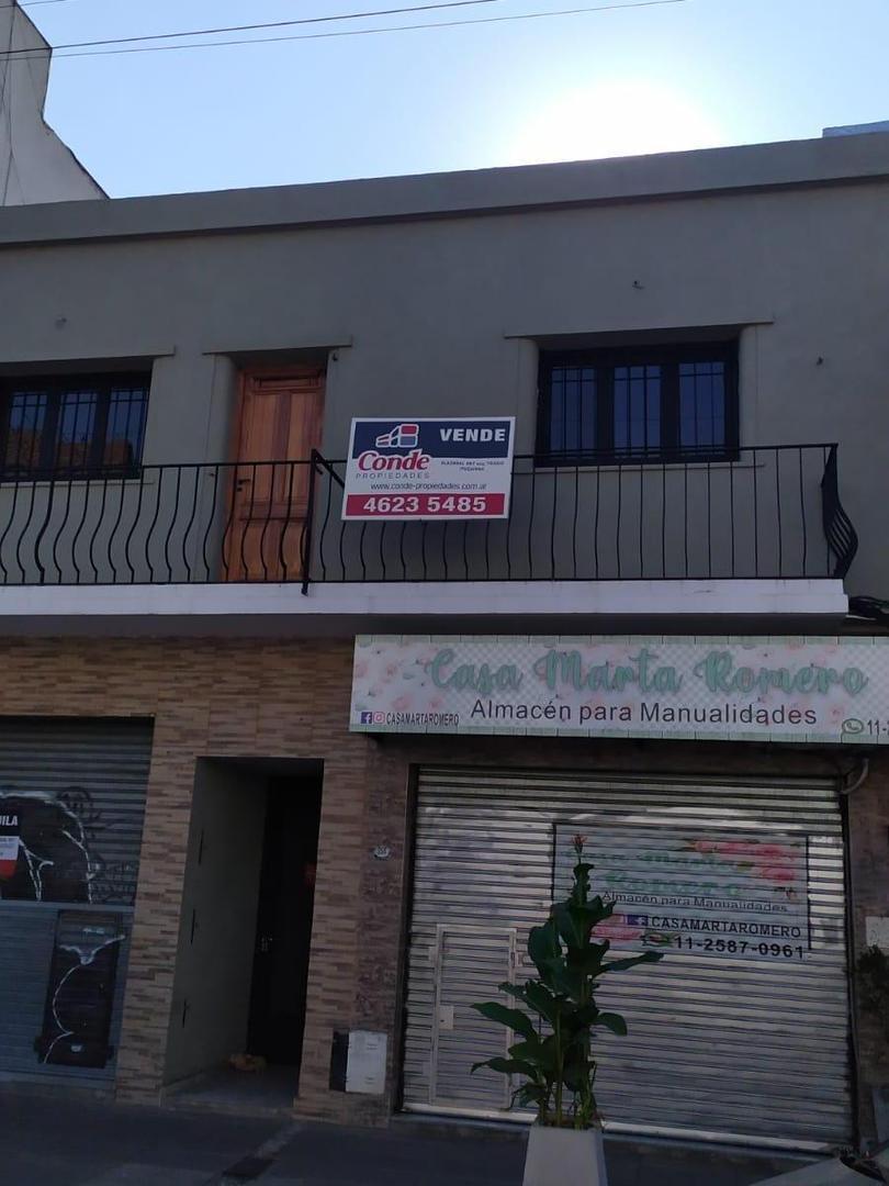 Departamento 4 ambientes en Morón Centro